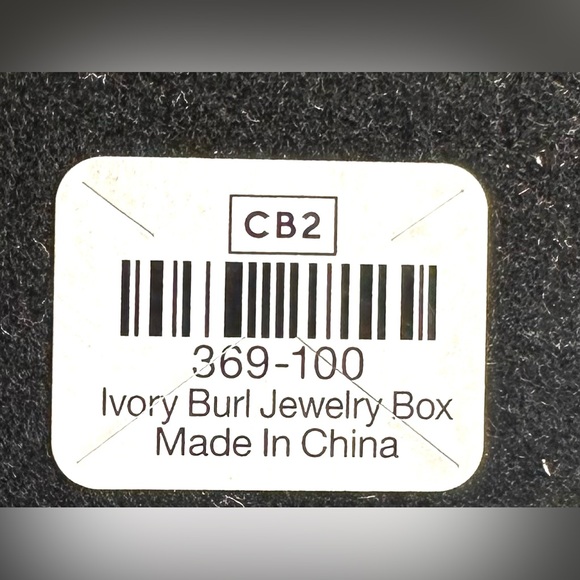 Beautiful Burl Ivory Wood Jewelry Box w/Lock & Key, 1970s Vintage, Excel Cond. - Picture 2 of 12